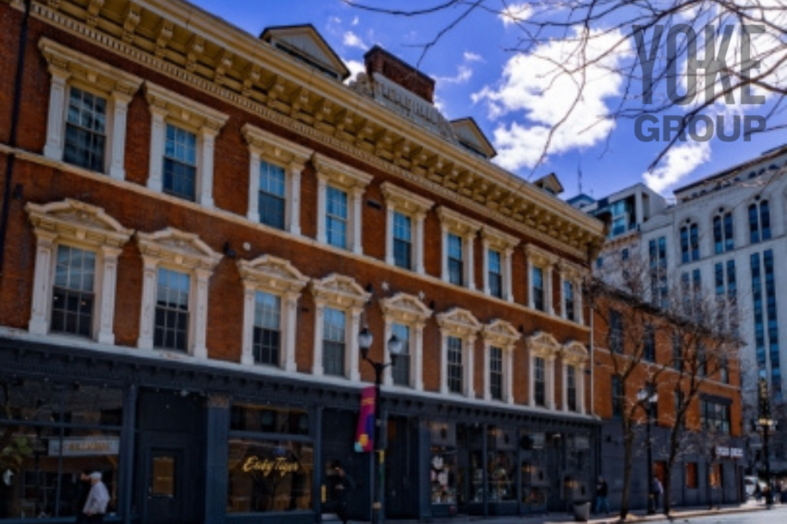 403-85 King Street East